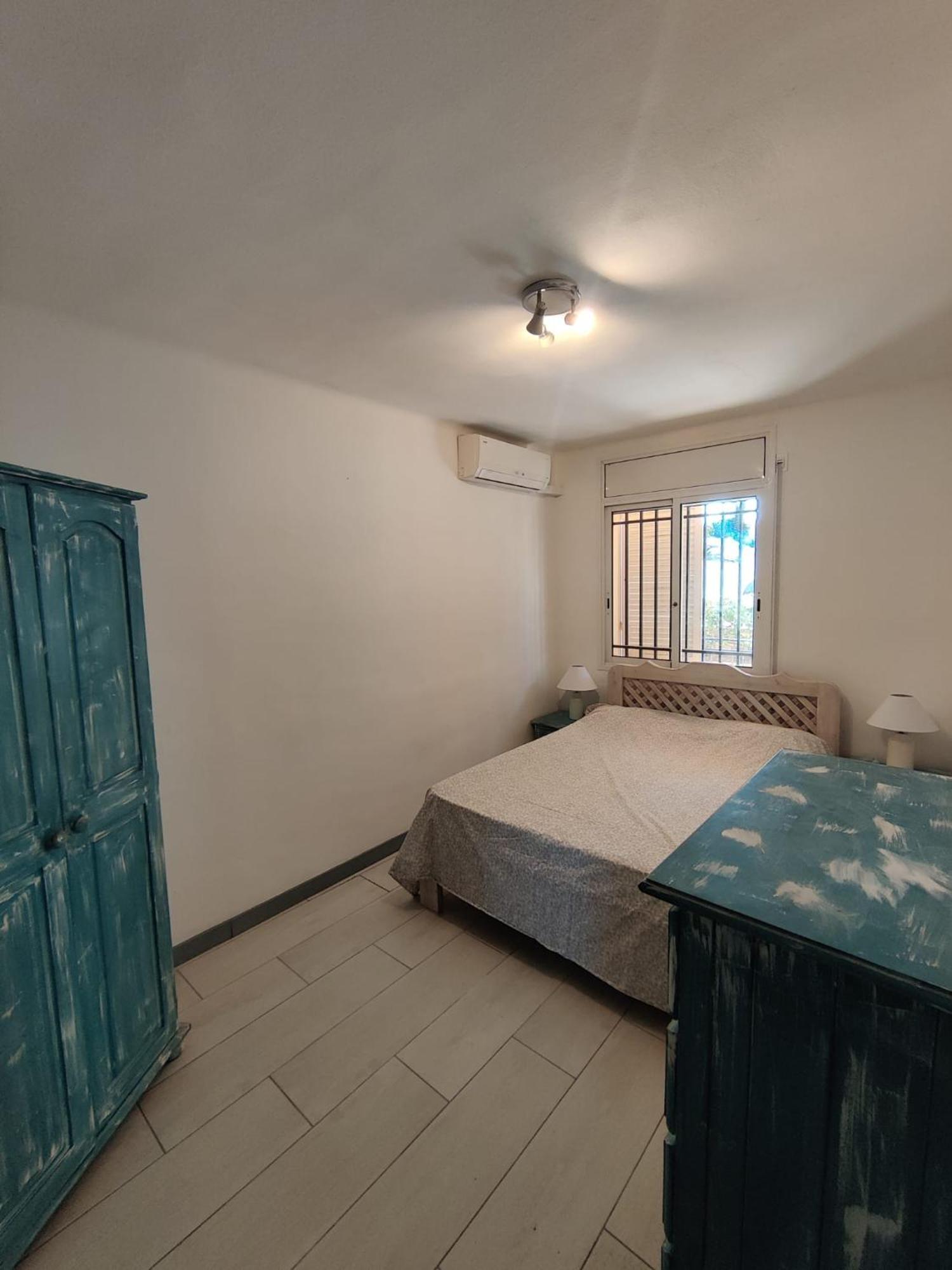 Gorgeous 4 Bed With Great Location * Salou